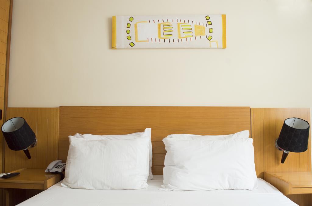 Apartamentos Deluxe Ponta Negra Beach Natal Eksteriør billede