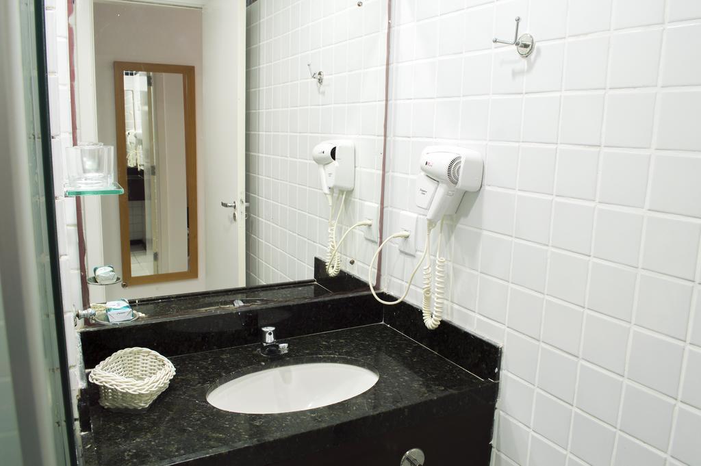 Apartamentos Deluxe Ponta Negra Beach Natal Eksteriør billede