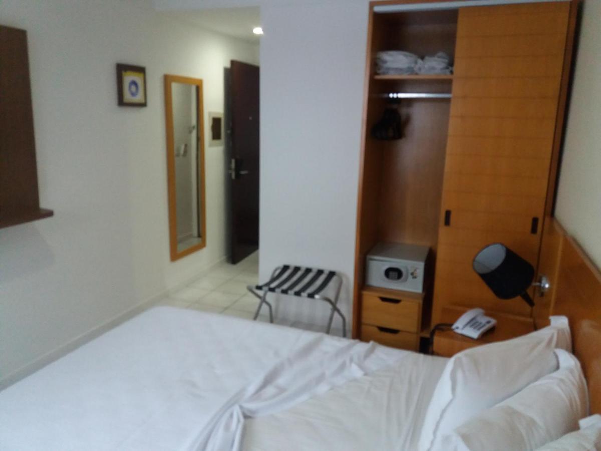 Apartamentos Deluxe Ponta Negra Beach Natal Eksteriør billede